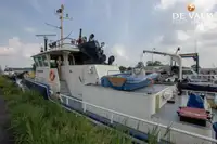 પેટ્રોલ બોટ વેચાણ માટે