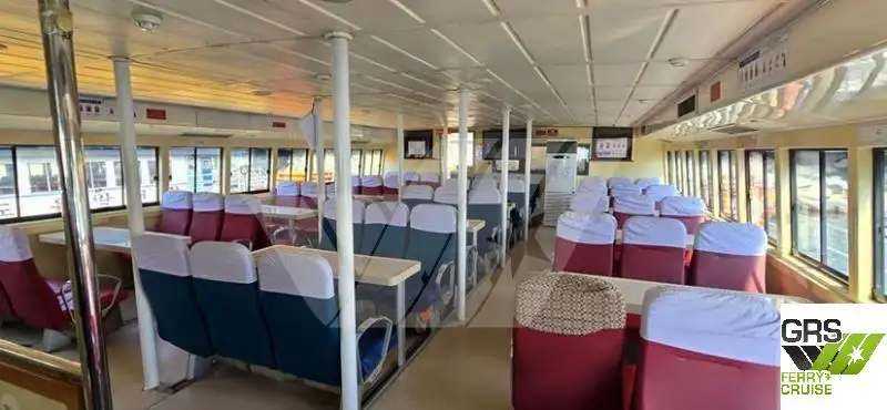 ક્રૂઝ જહાજ વેચાણ માટે