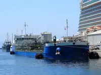 Oil/Chemical tanker વેચાણ માટે