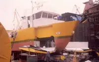 ટોવબોટ વેચાણ માટે