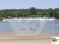 ક્રૂઝ જહાજ વેચાણ માટે