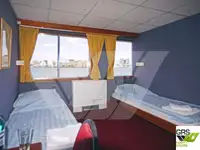 ક્રૂઝ જહાજ વેચાણ માટે