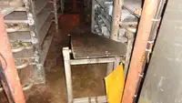 ટ્રોલર વેચાણ માટે