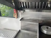 કેટામરાન વેચાણ માટે