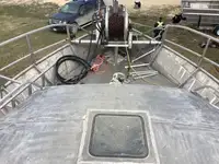 વર્ક બોટ વેચાણ માટે