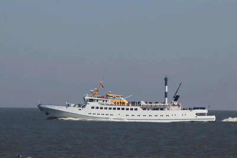 મુસાફર જહાજ વેચાણ માટે