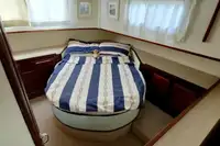 ટ્રોલર વેચાણ માટે