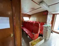 ક્રૂ બોટ વેચાણ માટે