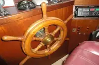 પાયલોટ બોટ વેચાણ માટે