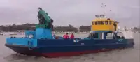 વર્ક બોટ વેચાણ માટે