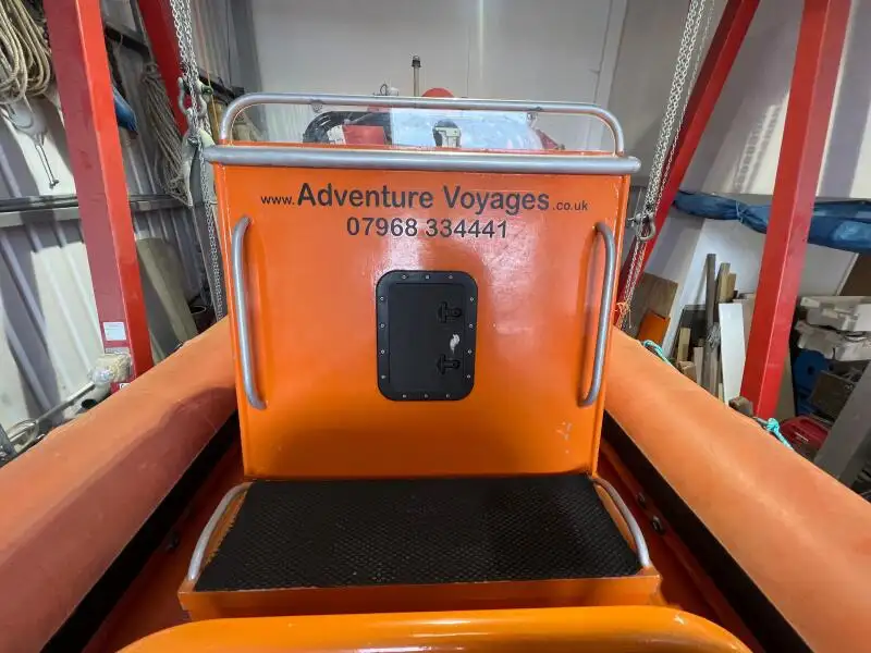 વર્ક બોટ વેચાણ માટે