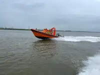 રિજિડ ઇન્ફ્લેટેબલ બોટ વેચાણ માટે