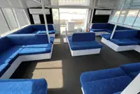 ક્રૂઝ જહાજ વેચાણ માટે