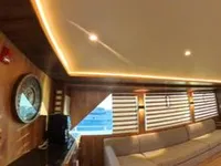 યૉટ વેચાણ માટે