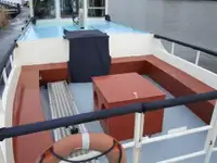 બાર્જ વેચાણ માટે