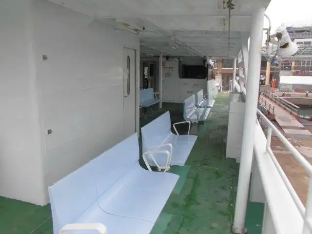 ફેરી જહાજ વેચાણ માટે
