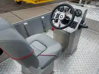 વર્કબોટ વેચાણ માટે