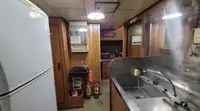 પેટ્રોલ બોટ વેચાણ માટે
