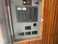 ટ્રોલર વેચાણ માટે