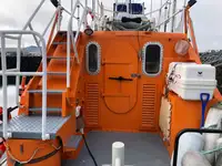 લાઇફબોટ વેચાણ માટે