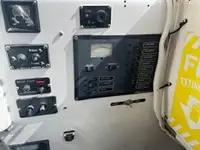 વર્ક બોટ વેચાણ માટે