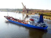 Oil/Chemical tanker વેચાણ માટે