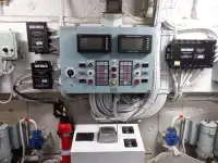 પેટ્રોલ બોટ વેચાણ માટે