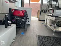 કેટામરાન વેચાણ માટે