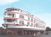 ક્રૂઝ જહાજ વેચાણ માટે