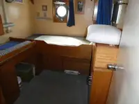 સંશોધન જહાજ વેચાણ માટે