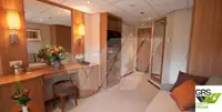 ક્રૂઝ જહાજ વેચાણ માટે