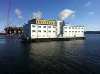 Floating hotel વેચાણ માટે