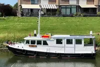 ક્રૂઝ જહાજ વેચાણ માટે