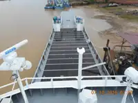 કન્ટેનર જહાજ વેચાણ માટે