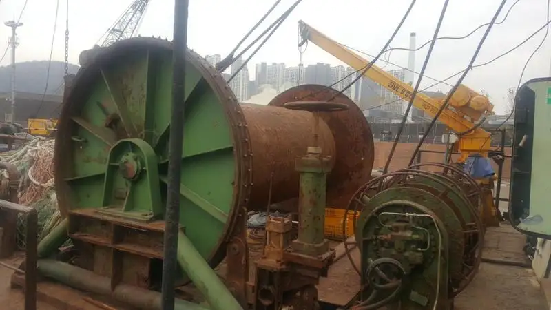 ટ્રોલર વેચાણ માટે