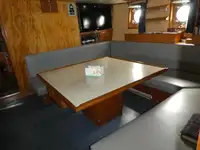 સંશોધન જહાજ વેચાણ માટે