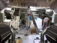 પેટ્રોલ બોટ વેચાણ માટે