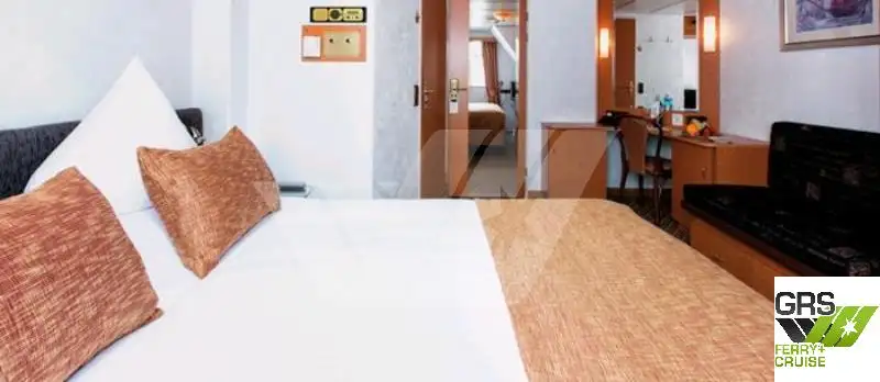 ક્રૂઝ જહાજ વેચાણ માટે
