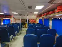 ક્રૂ બોટ વેચાણ માટે
