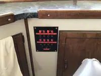 ટ્રોલર વેચાણ માટે