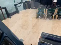 ટ્રોલર વેચાણ માટે