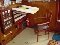 ફાયરબોટ વેચાણ માટે