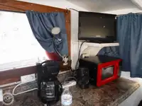 ટ્રોલર વેચાણ માટે