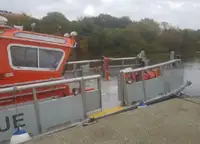 વર્ક બોટ વેચાણ માટે