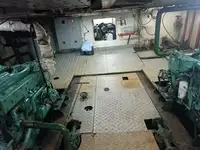 વર્ક બોટ વેચાણ માટે