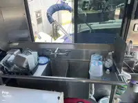 પોન્ટૂન વેચાણ માટે