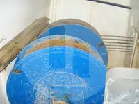 જીવંત માછલીવાળું જહાજ વેચાણ માટે