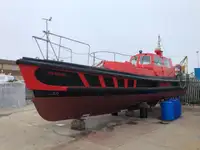 પાયલોટ બોટ વેચાણ માટે