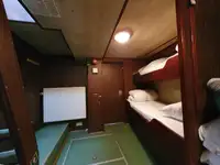 પેટ્રોલ બોટ વેચાણ માટે