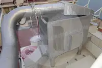 જીવંત માછલીવાળું જહાજ વેચાણ માટે